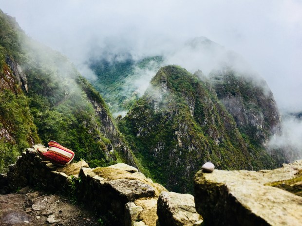 02B2A962-5F81-4743-823D-986E768BE610