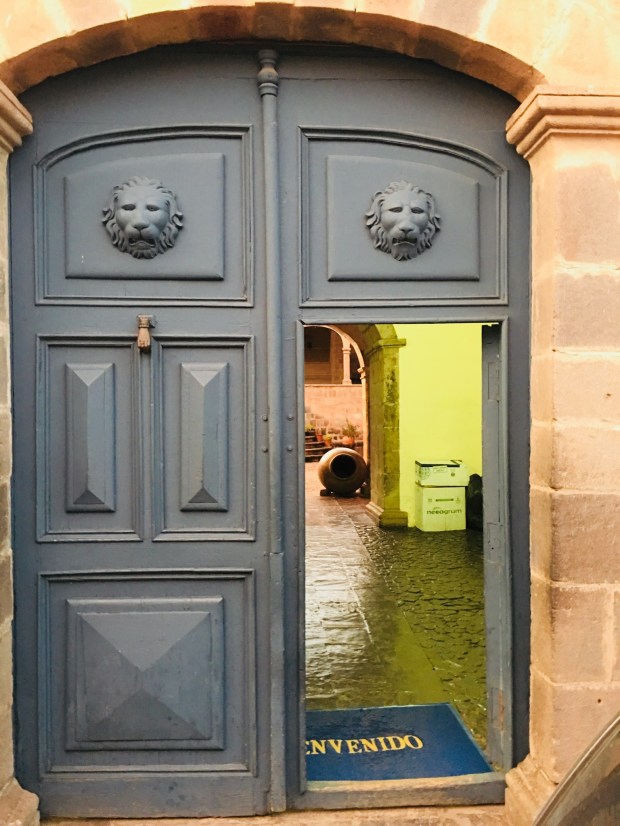 70977F13-FC28-4CE5-9772-9E6ACA9D45D3